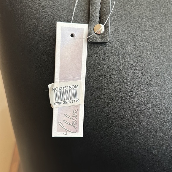 ✨BNWT Chelsea 28 Nordstrom Large Faux Black Tote Bag BONUS Clutch and Wallet✨ - Picture 16 of 17